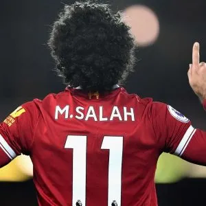 mohamed-salah-liverpool-celebration-2018-19_1ihl8tff5oclo15cktwd4e5e9k